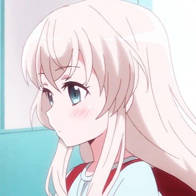 俄美女COS《巫师3》特莉丝超性感 诱人美胸有沟必火